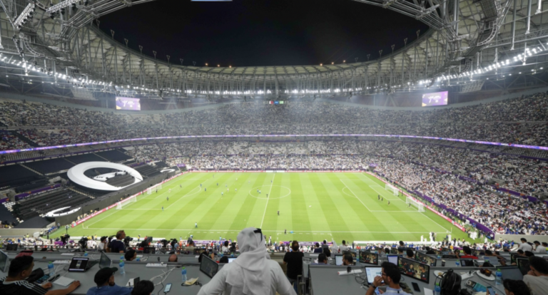 카타르, 루사일 스타디움에서 기록적인 관중으로 월드컵 결승전 시험장